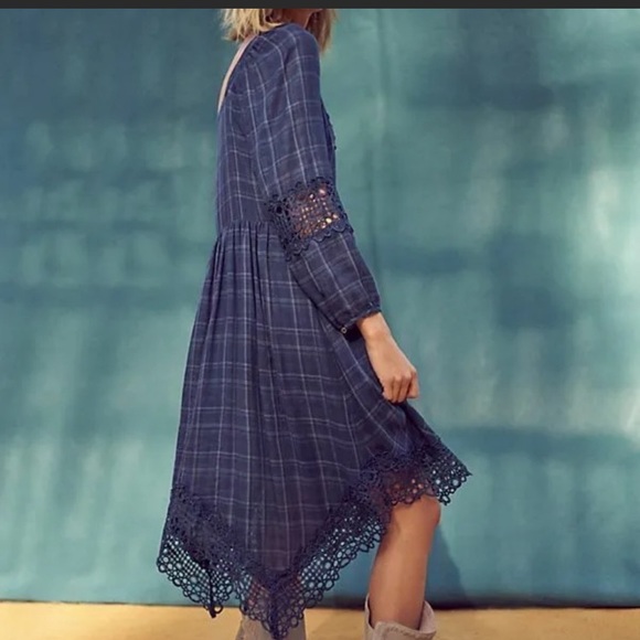 Anthropologie plaid kerchief dress with open weave lace design - Picture 3 of 12